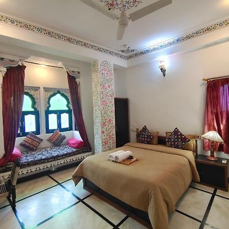 Albergue The Rustic Monk Udaipur Exterior foto