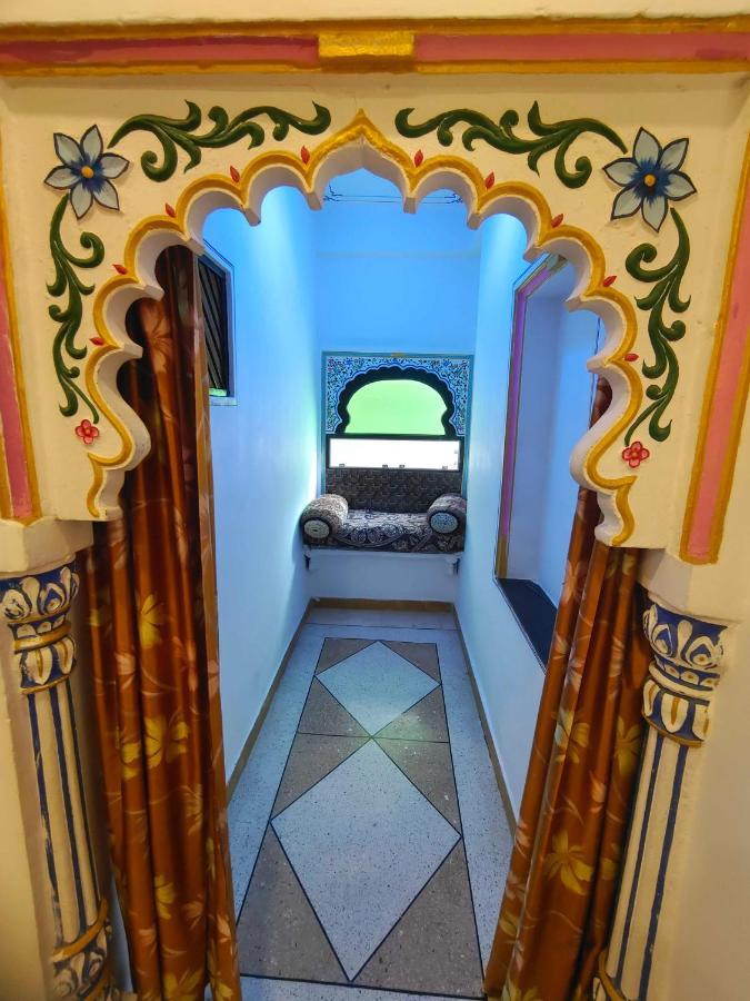 Albergue The Rustic Monk Udaipur Exterior foto